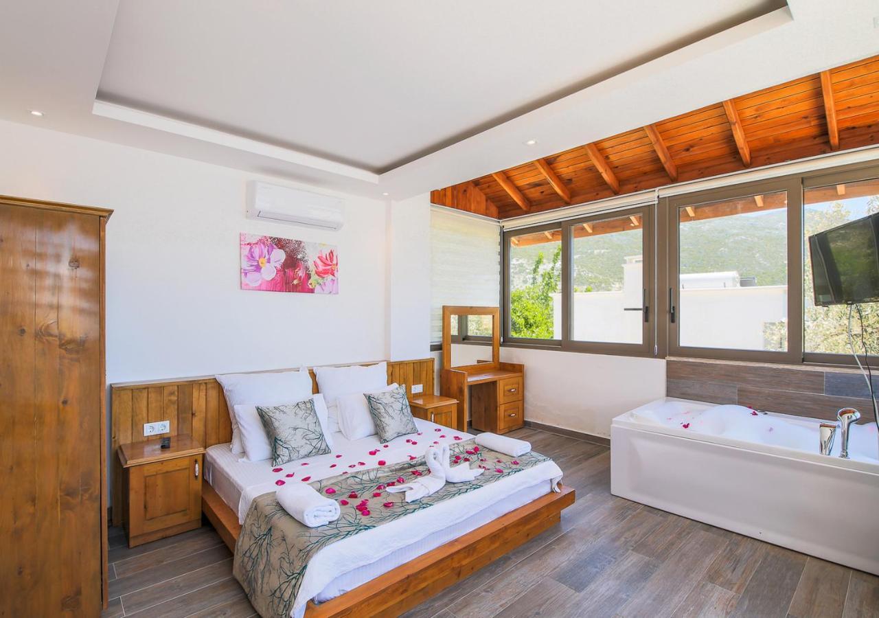 Villa 2 Sleeps 4 Isolated Honeymoon-Villa Sardunya Kaş Exterior foto